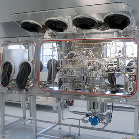 Pharmazeutische Produktionsanlage Biotechnologische Wirkstoffproduktion bei der Firma Merz Group Services