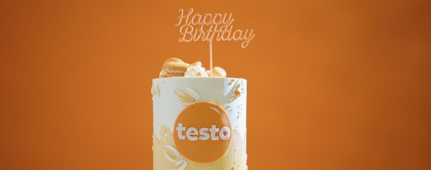 25 Jahre Testo Industrial Services Logo Torte 25 Jahre Testo Industrial Services